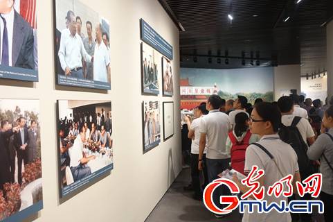 ���r�����Ҹ�������߅������ʮ������׃�w�������E֮�ǡ�̎̎չ�F(xi��n)�ĸ(chu��ng)������